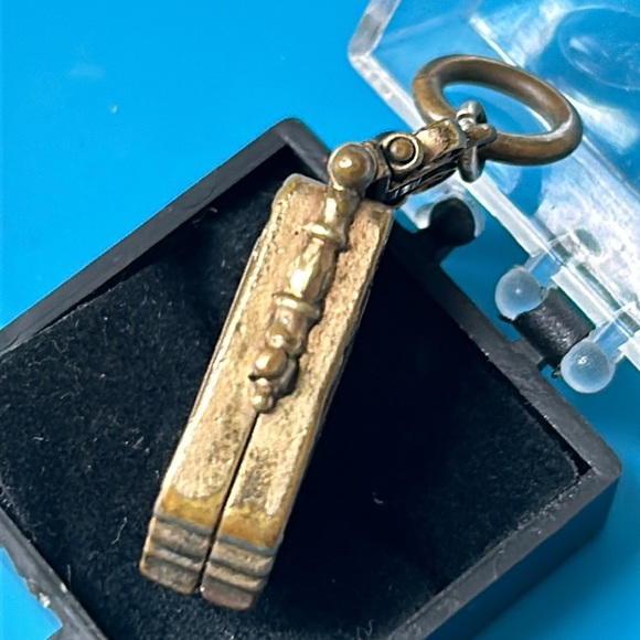 🖤Victorian antique locket pendant - Picture 4 of 14